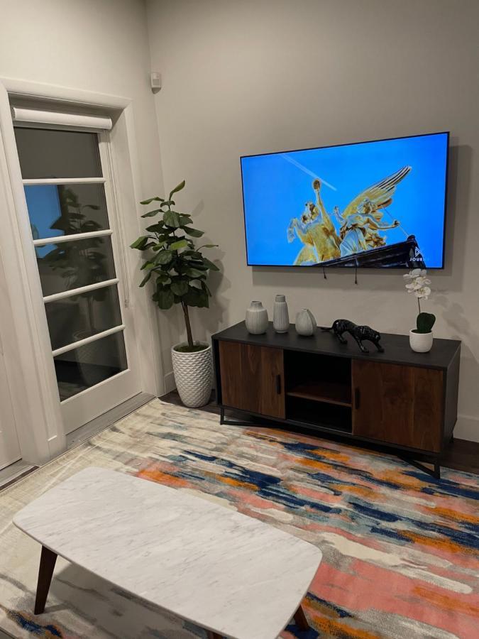 Lovely 2/2 Apartment In Heart Of Santa Monica With Free Parking Лос-Анджелес Екстер'єр фото